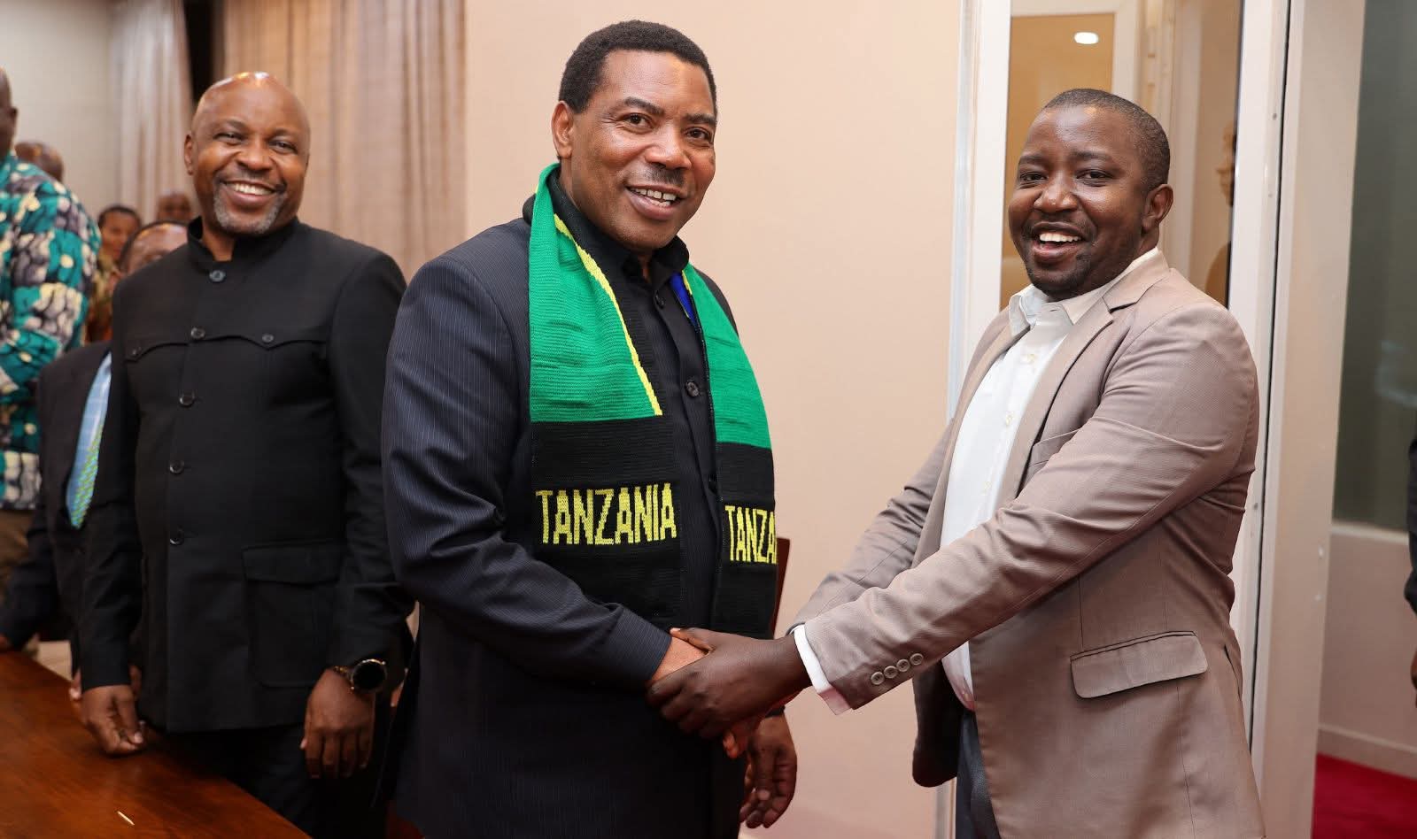 TPTU Secretary General Julius Mabula Nkoba with Prime Minister Dr. Mwigulu Nchemba after a meeting with trade union leaders in Dodoma.